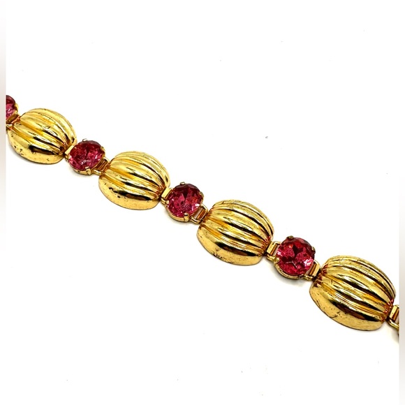 Vintage Czech Pink Chaton Stone Fluted Dome Goldtone Bracelet | Signed Czecho - Picture 3 of 10
